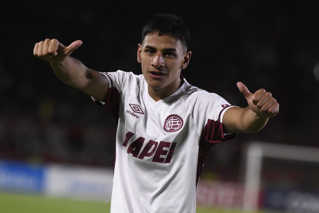 👀 Il Genoa mette gli occhi su Medina del Lanus: le ultime