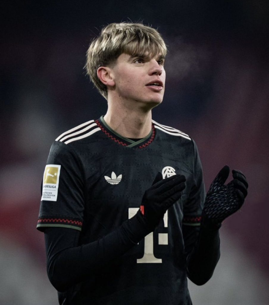 🤩 Della Rovere pronto a debuttare con la prima squadra del Bayern: le ultime