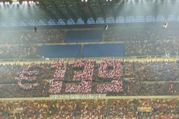 📸 Prezzi altissimi, la Curva del Milan protesta: coreografia con “139” contro la Juve 💰