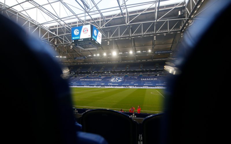 Tragedia alla Veltins Arena: uomo trovato morto nei bagni dello stadio