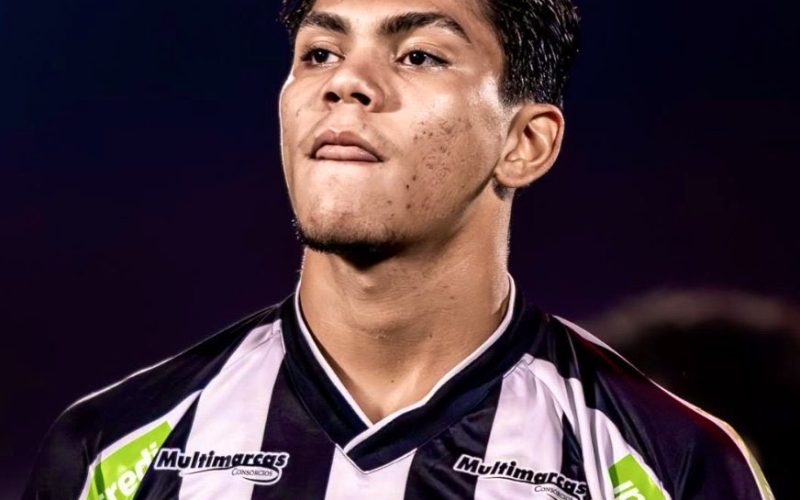 💣 Napoli, trattativa avanzata per il talento brasiliano Queiroz: le ultime