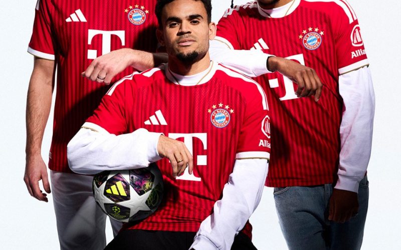 📸 “Iconic red and white”, il Bayern annuncia il nuovo home kit! Debutterà già col PSG 🔴