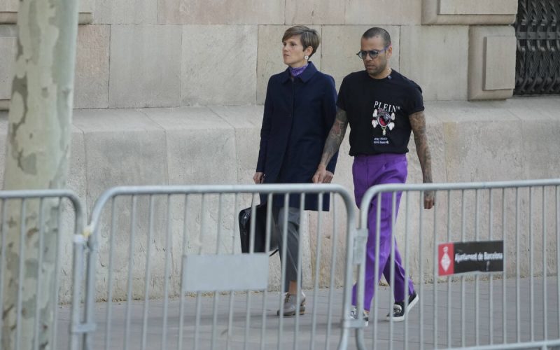 🤨 Dani Alves in versione PREDICATORE! Discorso 😳 davanti a 40.000 cristiani evangelici