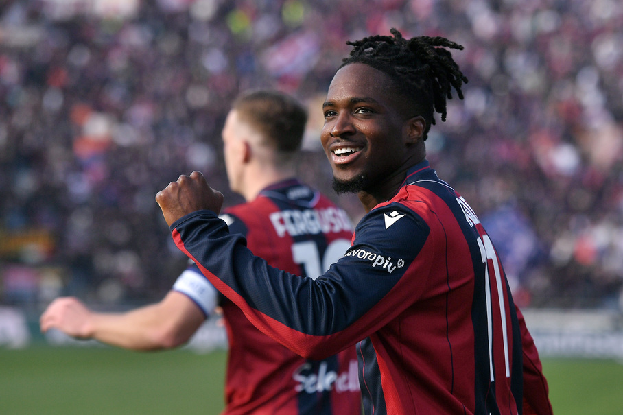 ⚠️ Bologna, interesse dall’estero per Rowe e Orsolini: Chelsea e Galatasaray sull’ala inglese