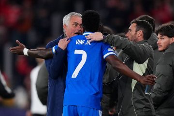🥶 Real Madrid, rapporto teso tra Mourinho e Vini Jr? C’è di mezzo il caso Prestianni. La situazione
