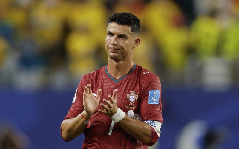 🎥 CR7 stecca ancora, numeri HORROR! E il confronto con Messi è 😳