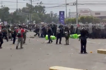 ❌ Scontri tra manifestanti e polizia durante Messico-Sudafrica 📹