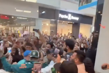 🎥 Sosia di Neymar crea il CAOS in un centro commerciale: le scene sono 😂