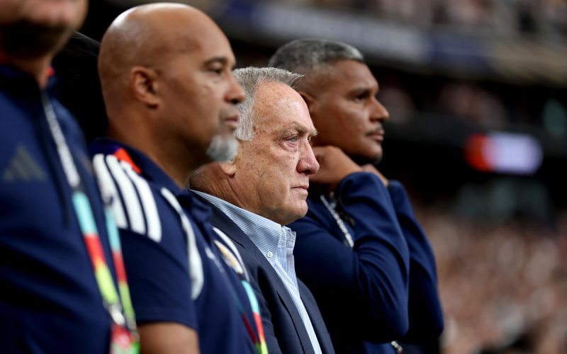 🤯 Advocaat nella STORIA: ecco in cosa è UNICO nella storia dei Mondiali