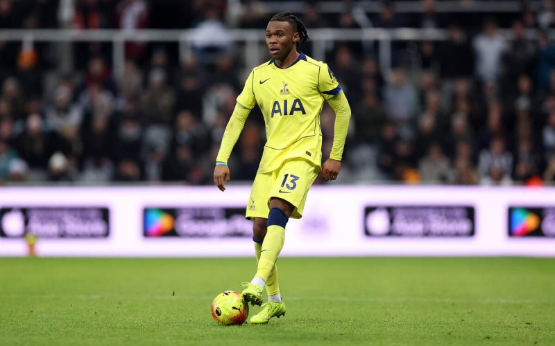 ❗️ Avances della Fiorentina per Udogie: ecco quanto chiede il Tottenham