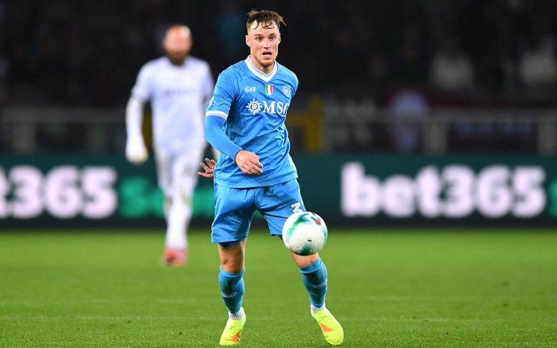 ✔️ Napoli, Beukema vuole restare in azzurro: sarà regolarmente in ritiro agli ordini di Allegri