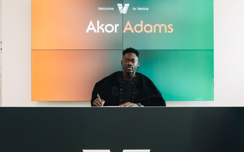 ✅ UFFICIALE | Venezia, ecco Akor Adams dal Siviglia: “Il club ha un progetto straordinario”