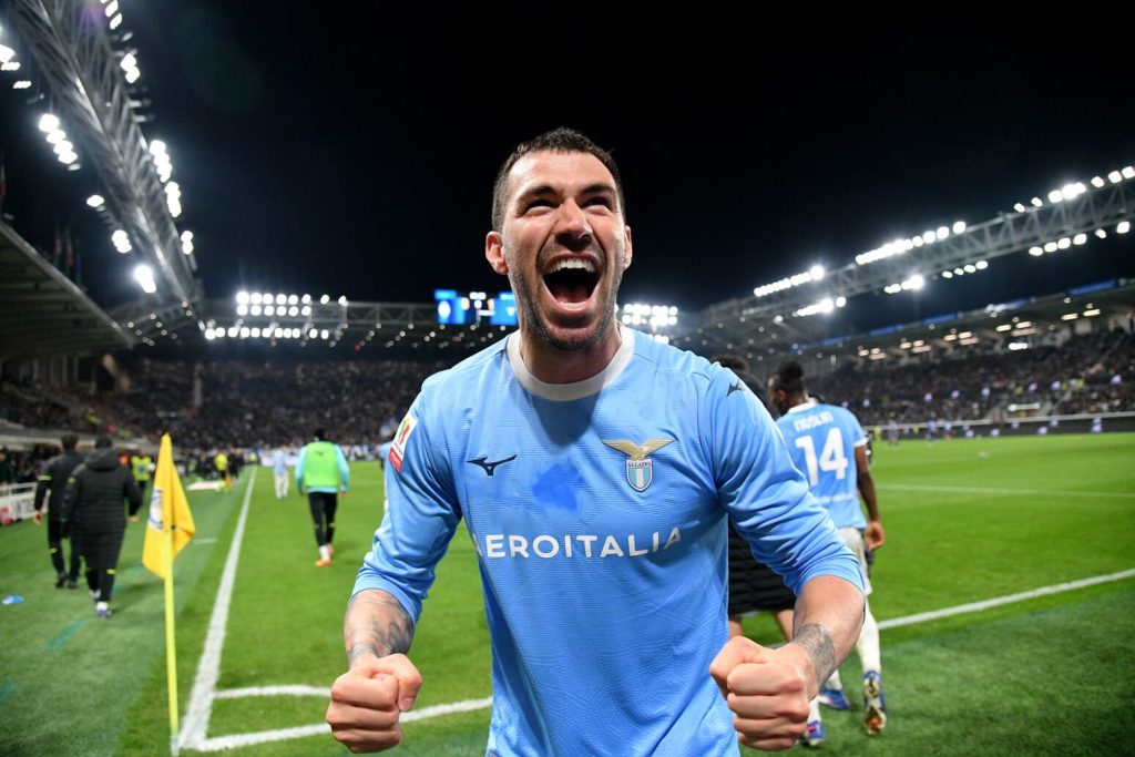 👋 Romagnoli SALUTA la Lazio: trattativa chiusa con l’Al Sadd. Le ultime