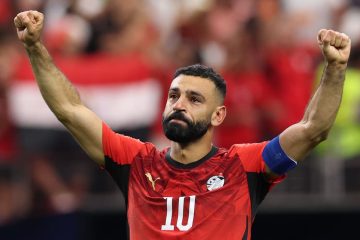 🔥 L’Egitto di Salah fa la storia: rigore 😮 prima lacrime di gioia, poi festeggiamenti da Faraone per Momo