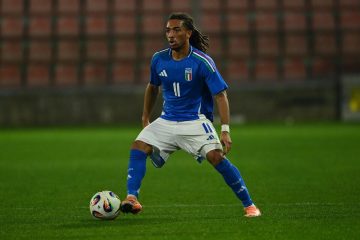 ⚔️ Testa a testa Fiorentina-Paris per Koleosho: le offerte sul piatto e la volontà del calciatore