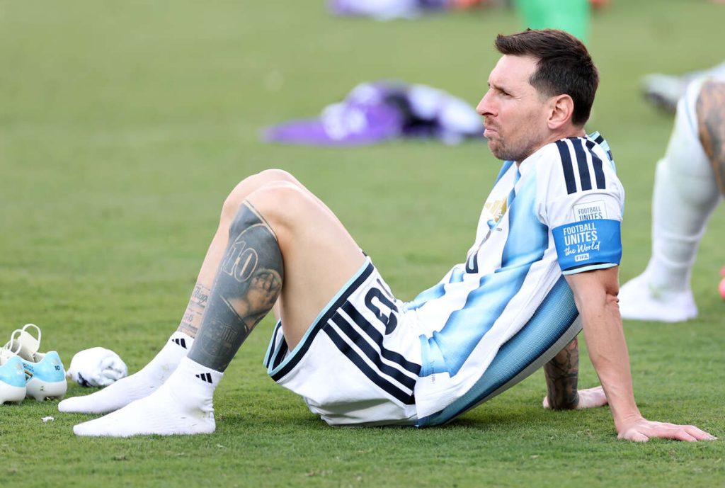 ❤️🩹 Leo Messi: “Ci vorrà del tempo perché questa ferita guarisca. Grazie dal profondo del cuore per ogni messaggio”