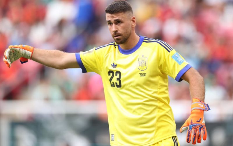 📊 Unai Simon supera il record di imbattibilità di Zenga nella storia dei Mondiali: il dato sul portiere spagnolo è 🤯