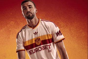 📸 Roma, presentato il kit Away per la stagione 2026/27: omaggio alla virtù romana della Pietas