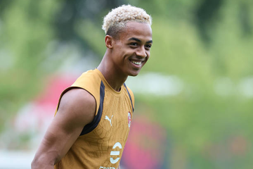 🔴⚫️ Hutchinson: “Voglio avere lo stesso impatto di Leao”