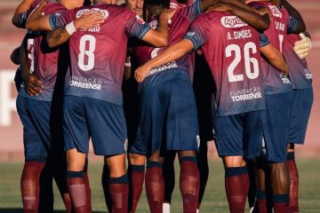 🤯 CLAMOROSO Torreense: fatica in B portoghese, ha vinto in Europa League! Impresa titanica