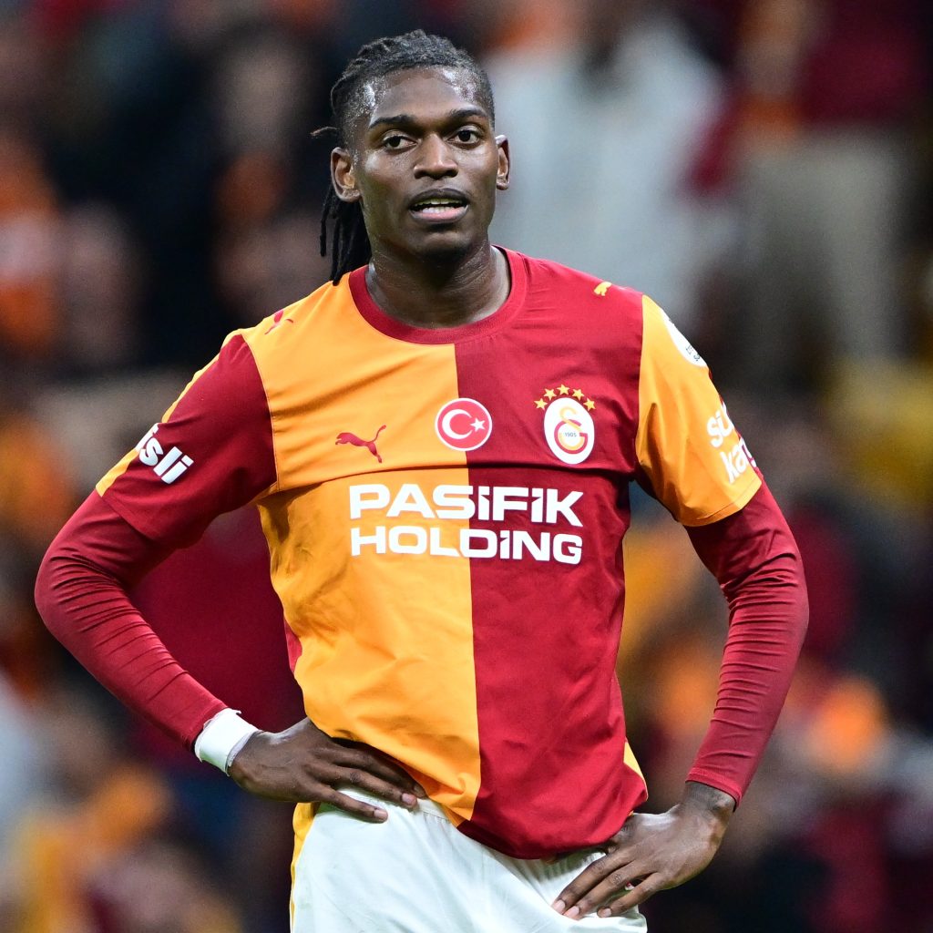 ❌ Leao subito criticato in Turchia: “Mancanza di passione, è stato surclassato da un under 21!”