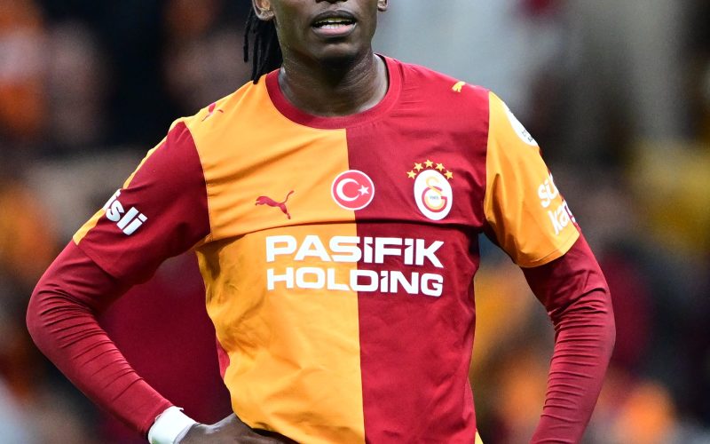 ❌ Leao subito criticato in Turchia: “Mancanza di passione, è stato surclassato da un under 21!”