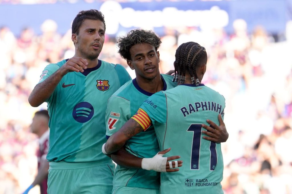 💥 POKER del Barça al Levante e 5 su 5 in Liga: Lamine Yamal EGUAGLIA Messi. Xavi Espart 🔥
