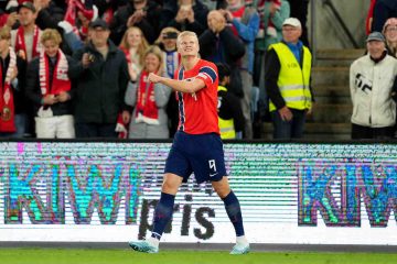 🤯  Haaland MOSTRUOSO: doppietta e numeri da alieno! Superati Ibra e Ronaldo