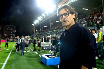 🎙️ Fiorentina, Vanoli: “Il primo obiettivo è conquistare la piazza. Ora non bisogna esaltarsi”