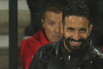 🔥 I tifosi del Bournemouth sfottono Amorim: “È successo di nuovo!”. La sua reazione è 😁