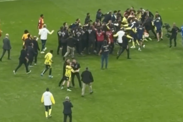 🤯 Il Galatasaray batte il Fenerbahçe, ma dopo la gara scatta la RISSA TOTALE! 🎥