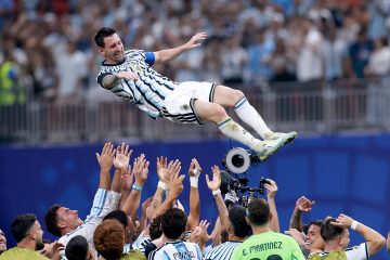❣️ Messi: “Questa maglia è stata la mia vita per anni. Grazie per avermi amato così tanto”