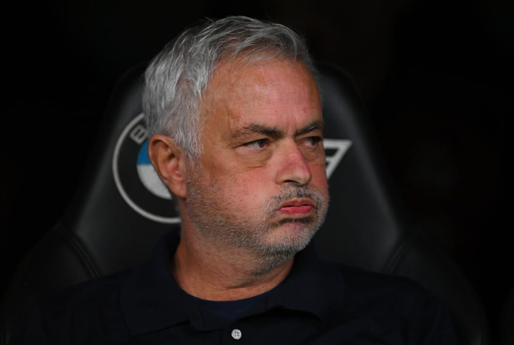 🔥 Mourinho: “Pensavano fosse morta la partita, ma erano morti i giocatori della Roma”