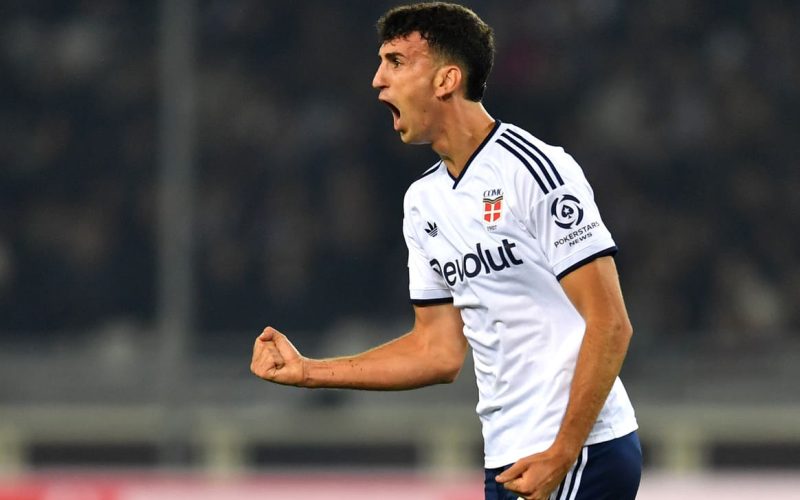👏🏻 Ambrosini: “Per diverse qualità Jacobo Ramon mi ricorda Sandro Nesta. Spero che questo paragone sia un augurio per lui”