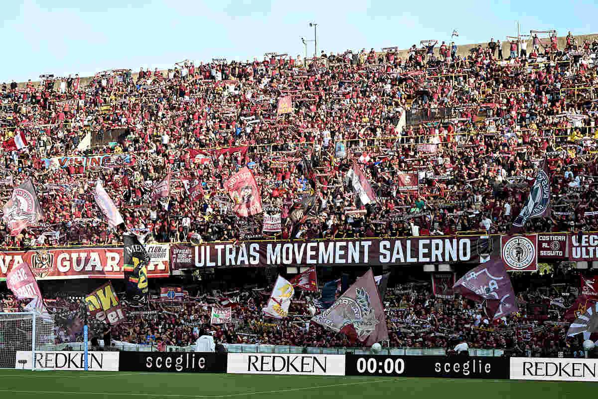 🫂 Prosegue il gemellaggio STORICO tra Salernitana e Bari: le immagini sono 😍